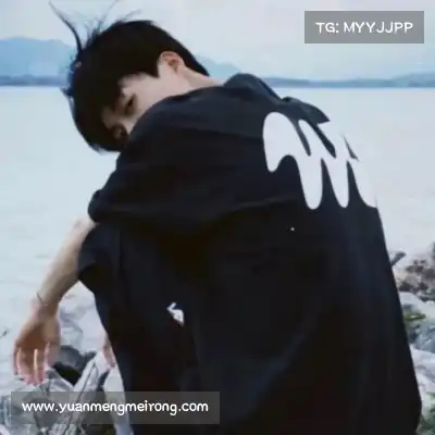 贺盼嘉